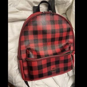COACH MEDIUM CHARLIE BACKPACK ❤️🖤